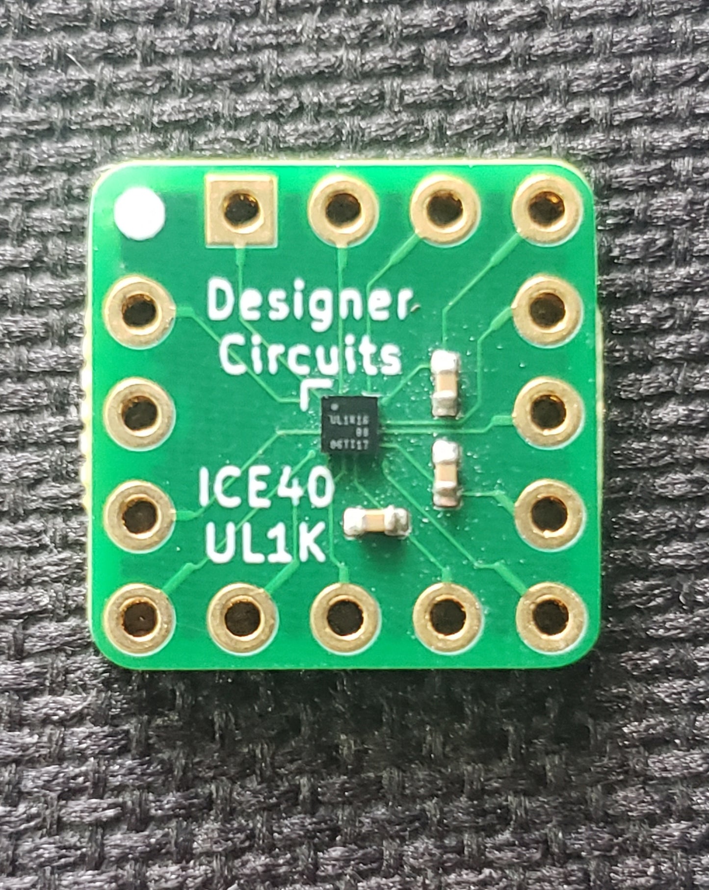 SimpleBOB: ICE40UL1K-SWG16ITR1K development board (DIPSY-inspired)